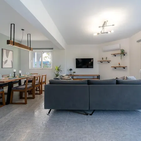 빌라 Giota Luxury Living With Private Jacuzzi And Free Car *