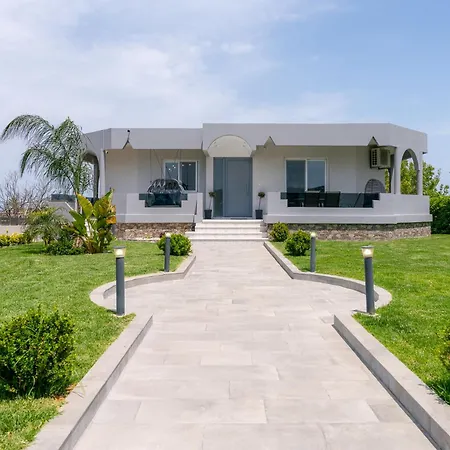 Giota Luxury Living