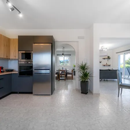 Villa Giota Luxury Living