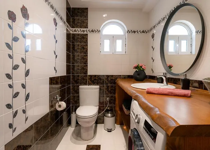 فيلة Giota Luxury Living With Private Jacuzzi And Free Car