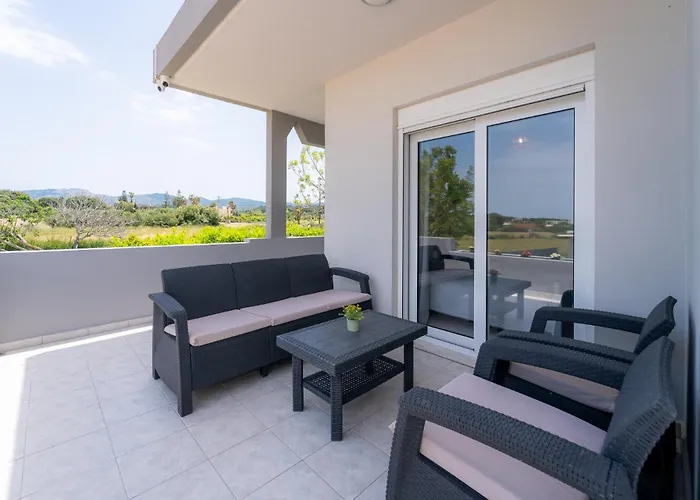 فيلة Giota Luxury Living With Private Jacuzzi And Free Car *