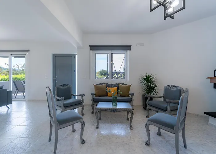 Giota Luxury Living 别墅 *