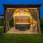 Giota Luxury Living With Private Jacuzzi And Free Car * Theológos